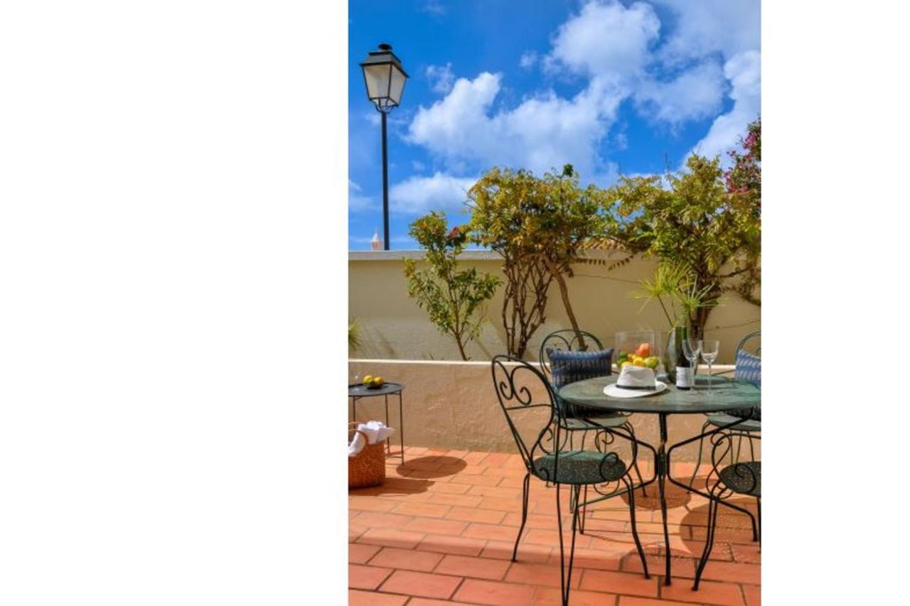 Apartment 2br Duplex Townhouse With Access To Pool - 5mn To By Lovelystay